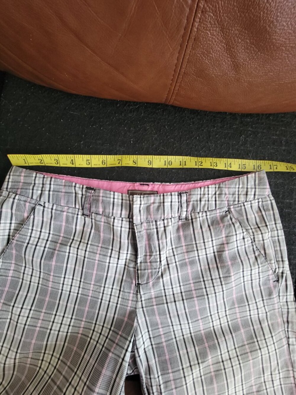 MELISSA HIGH RISE BERMUDAS SHORT - Picture 5 of 7
